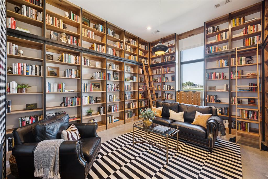 Northlake Country Estates - Residential