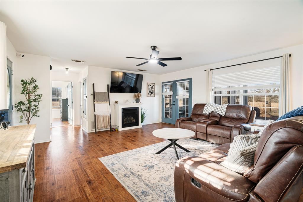 A928 T TOMLINSON SURVEY - Residential