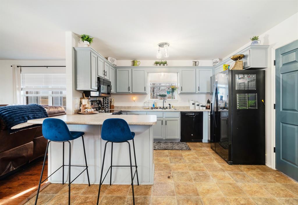 A928 T TOMLINSON SURVEY - Residential