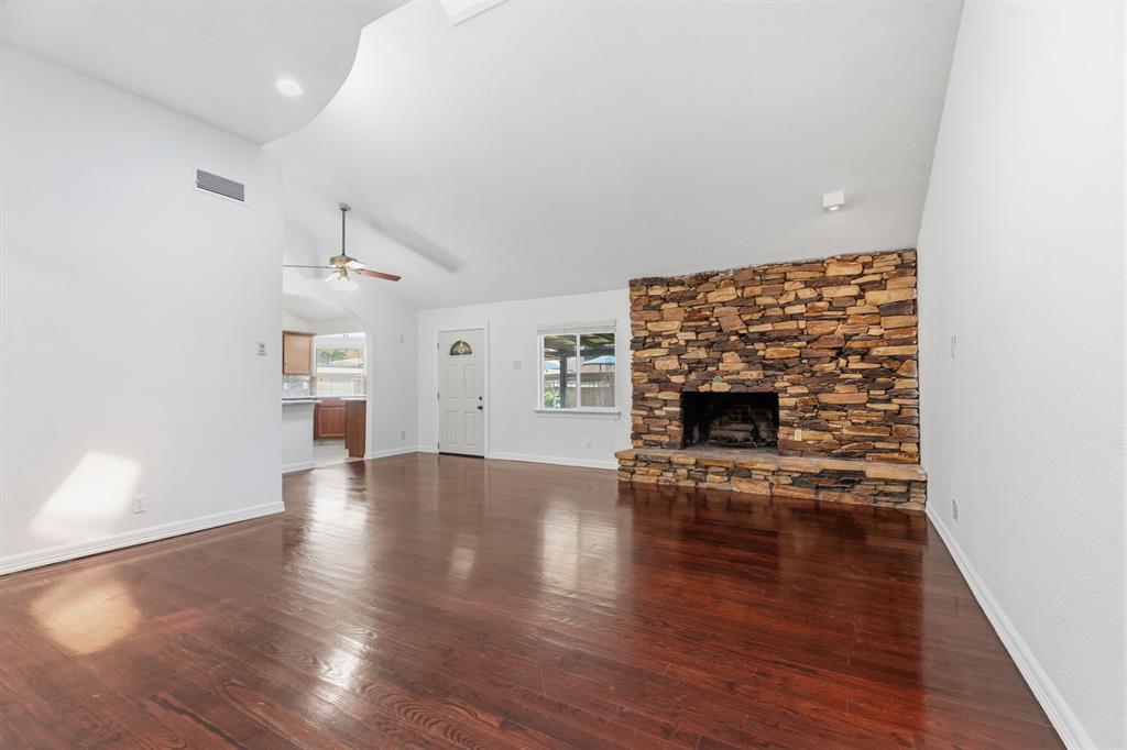 2120 Sunrise Trail