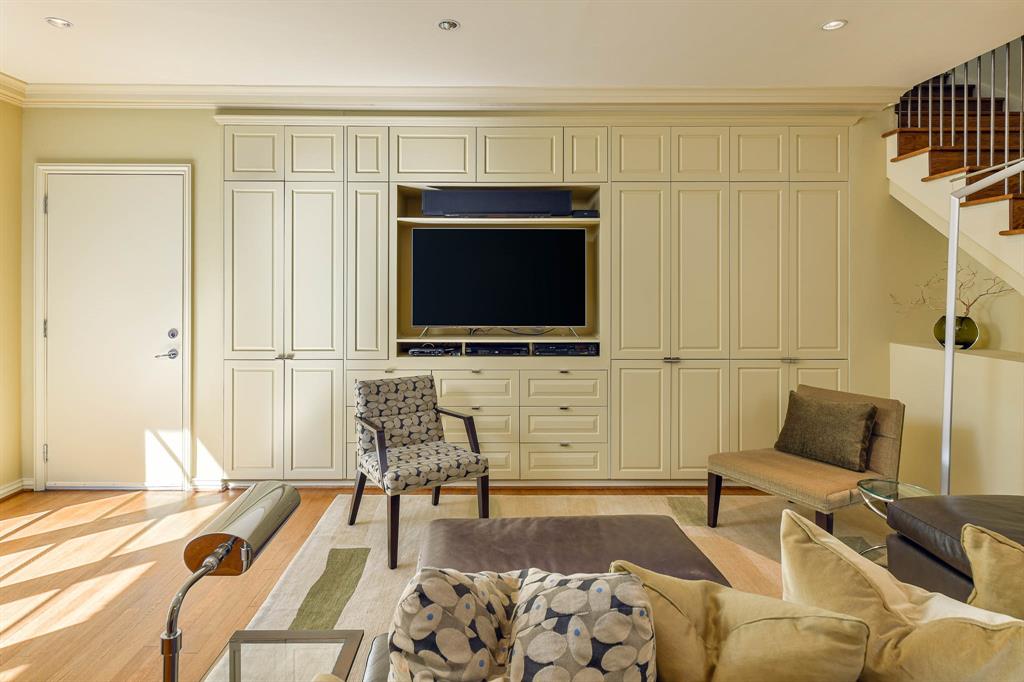 Mount Vernon 01 - Residential