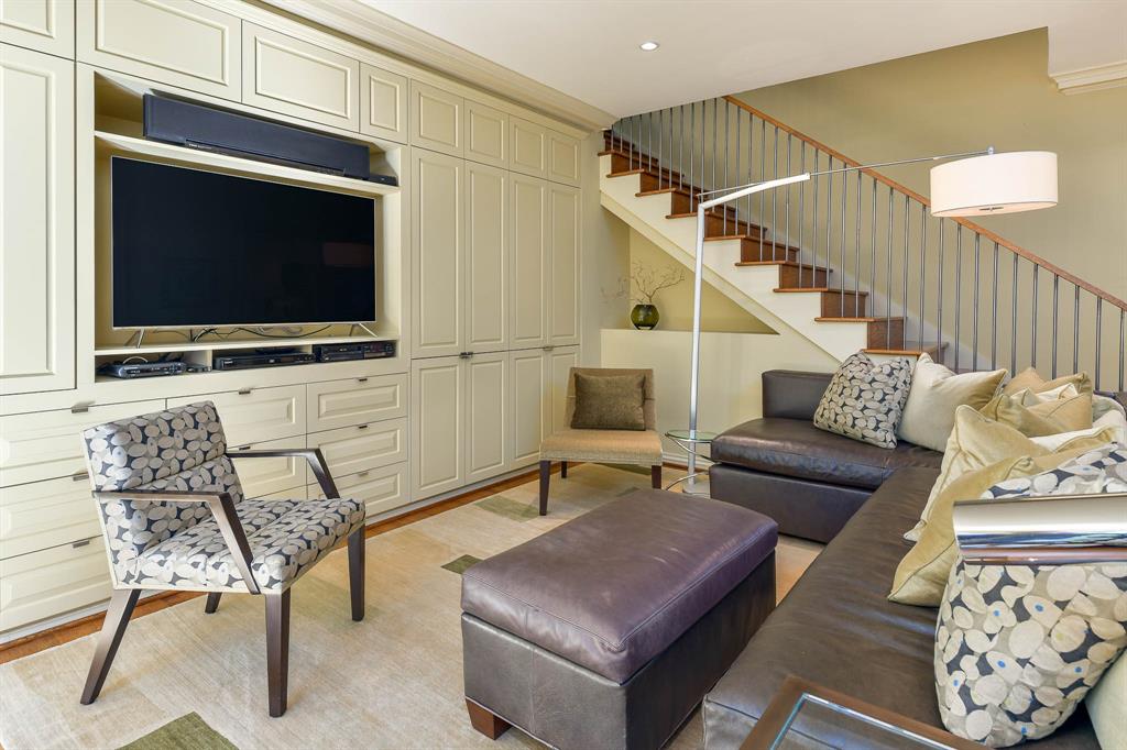 Mount Vernon 01 - Residential