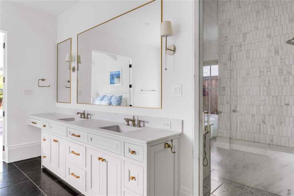 Crestmanor Estates - Residential