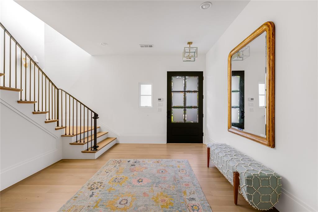 Crestmanor Estates - Residential