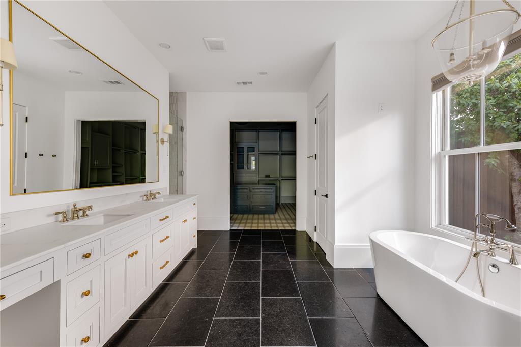 Crestmanor Estates - Residential