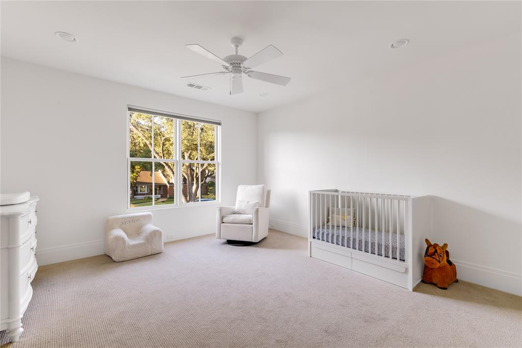 Crestmanor Estates - Residential