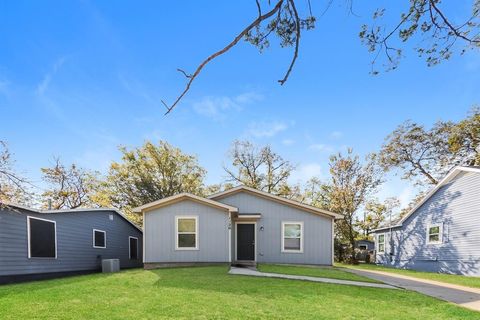 1120 W Owing Street Denison TX 75020