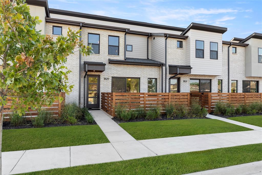 Willow Grove Townhomes - Residential