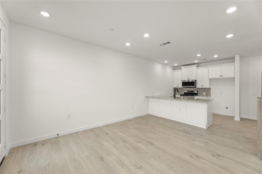 Willow Grove Townhomes - Residential