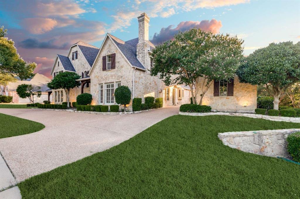 403 Creekside Drive