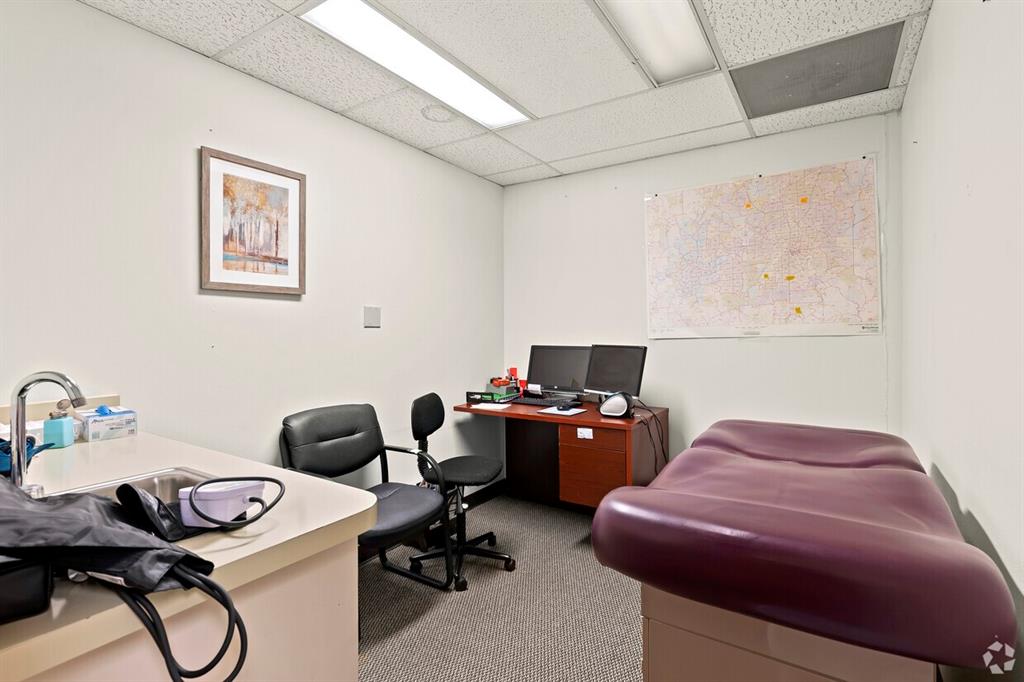 Hampton Road Acres Rep - Commercial Sale