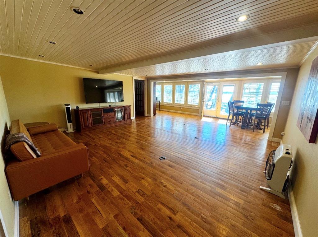 Lake Graham - Residential