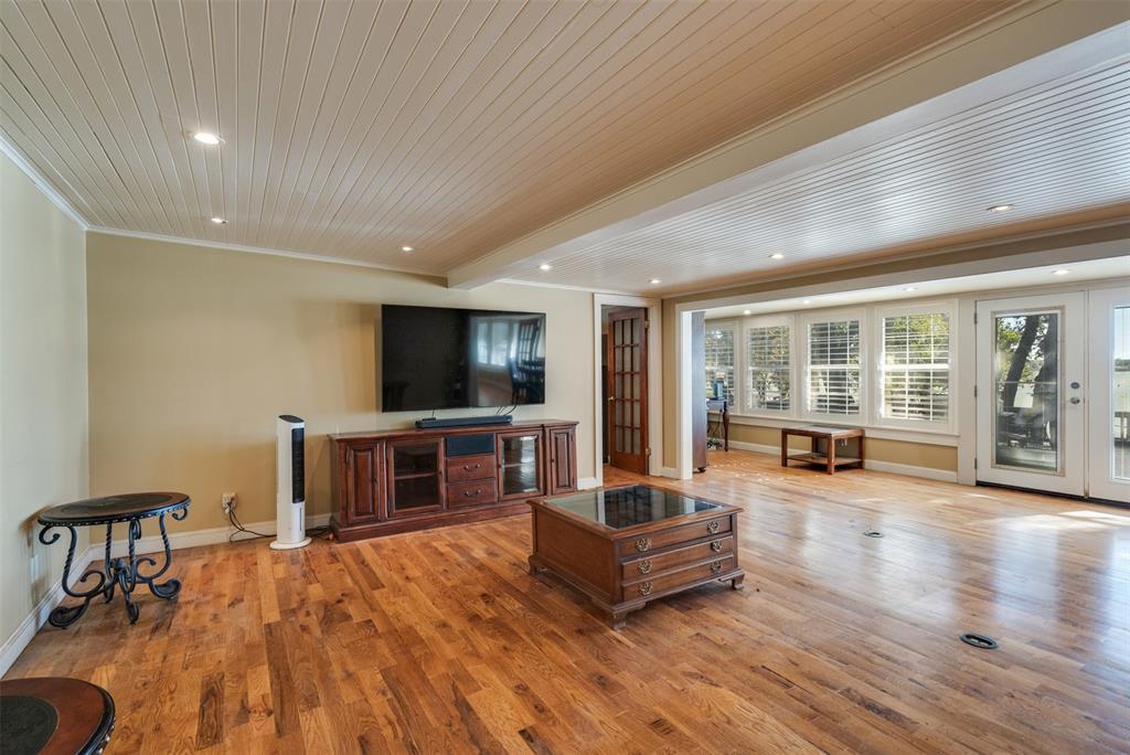 Lake Graham - Residential