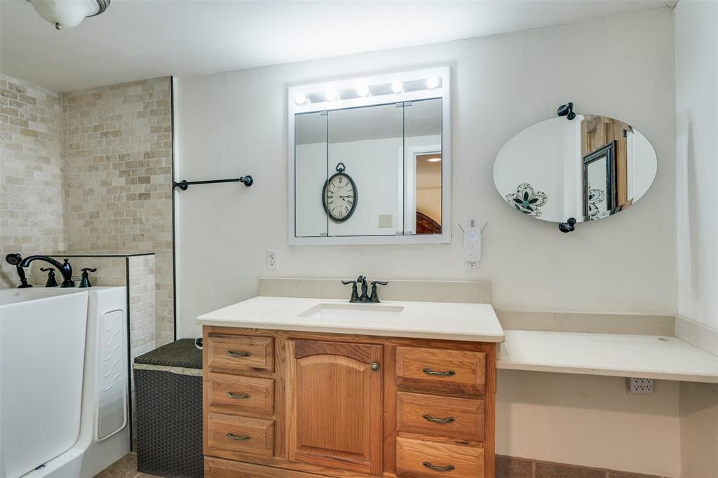 Lake Graham - Residential