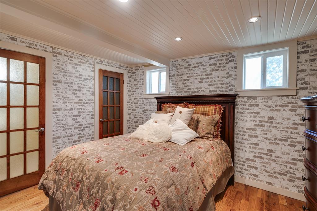 Lake Graham - Residential