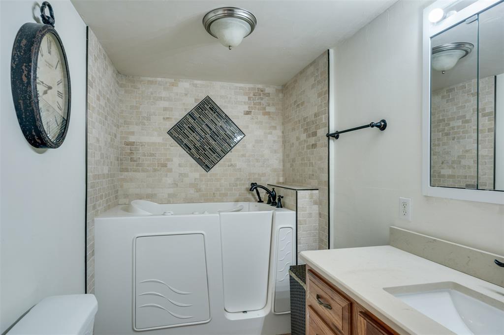 Lake Graham - Residential