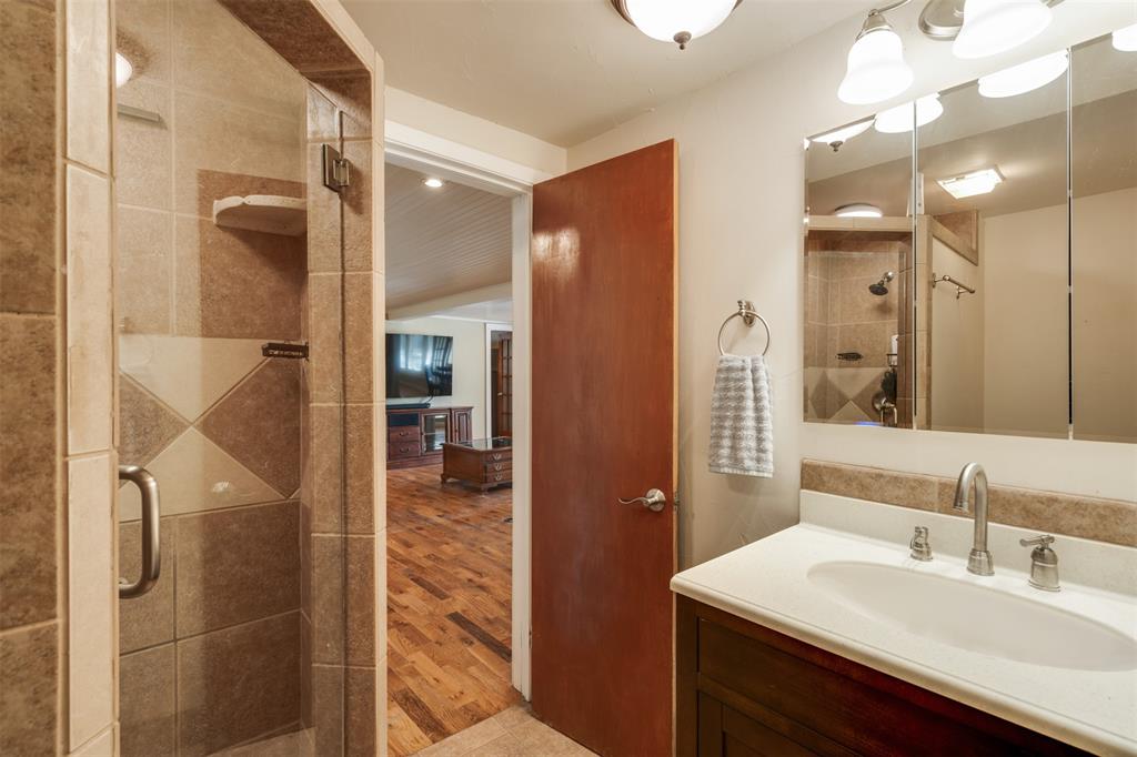 Lake Graham - Residential