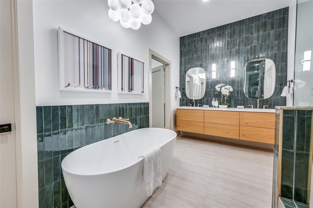 queensborough heights addn - Residential