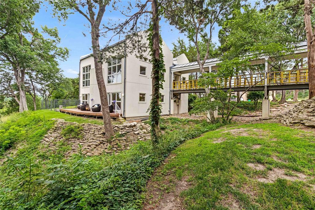 20 Summit Place