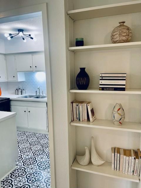 GREENBRIER PLACE CONDOS - Residential
