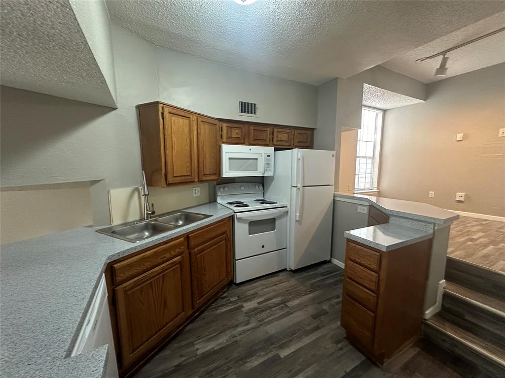 Northeast Dallas - Residential Lease