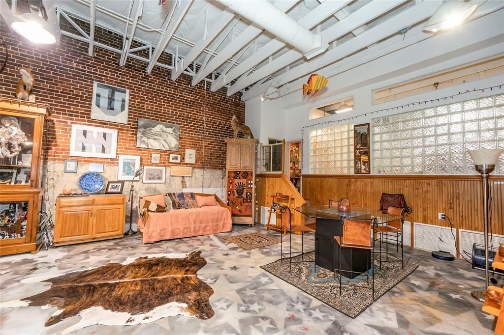 316 Clay Street
