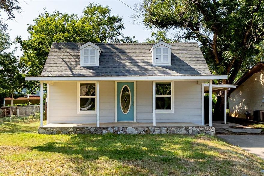 Looking for a great home in a prime Stephenville location? This 4-bedroom, 2-bath gem is just a few blocks from Tarleton State University making it perfect for students, families, or savvy investors. With a fenced backyard, durable Hardie plank siding, and a no nonsense layout, this home is built to last and easy to maintain. Nice bonus room up the spiral staircase is perfect for play or extra storage.  Whether you're looking for a starter home, a rental opportunity, or a place to make your own, this one's worth a look. Good bones, great location come see it before it’s gone!