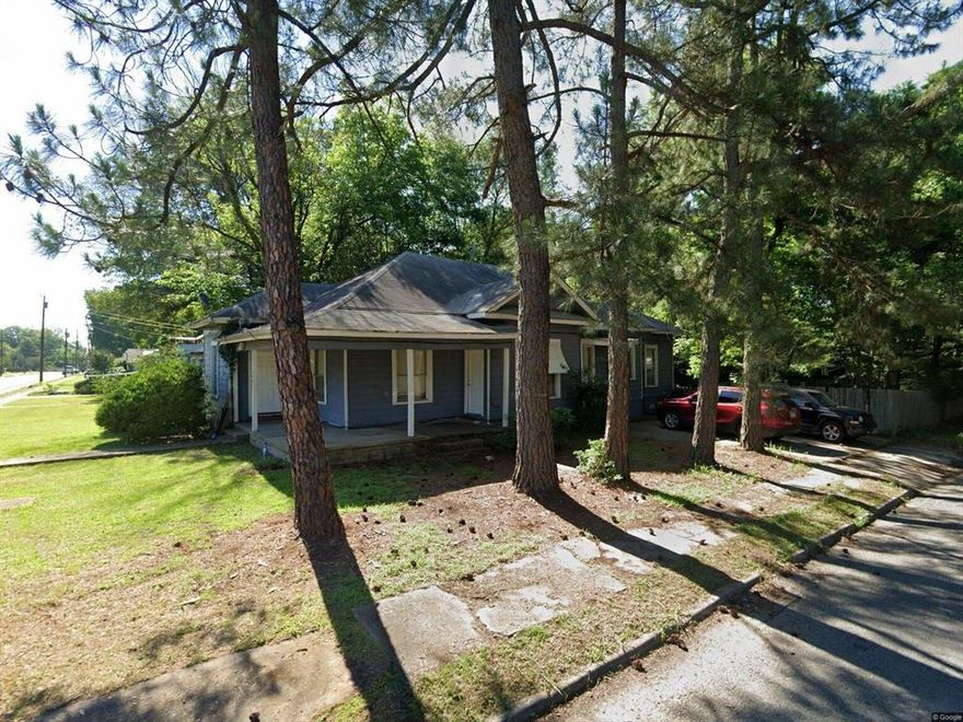 Great investment opportunity! Owner is willing to sell in bulks. Contact co-listing agent for more information.