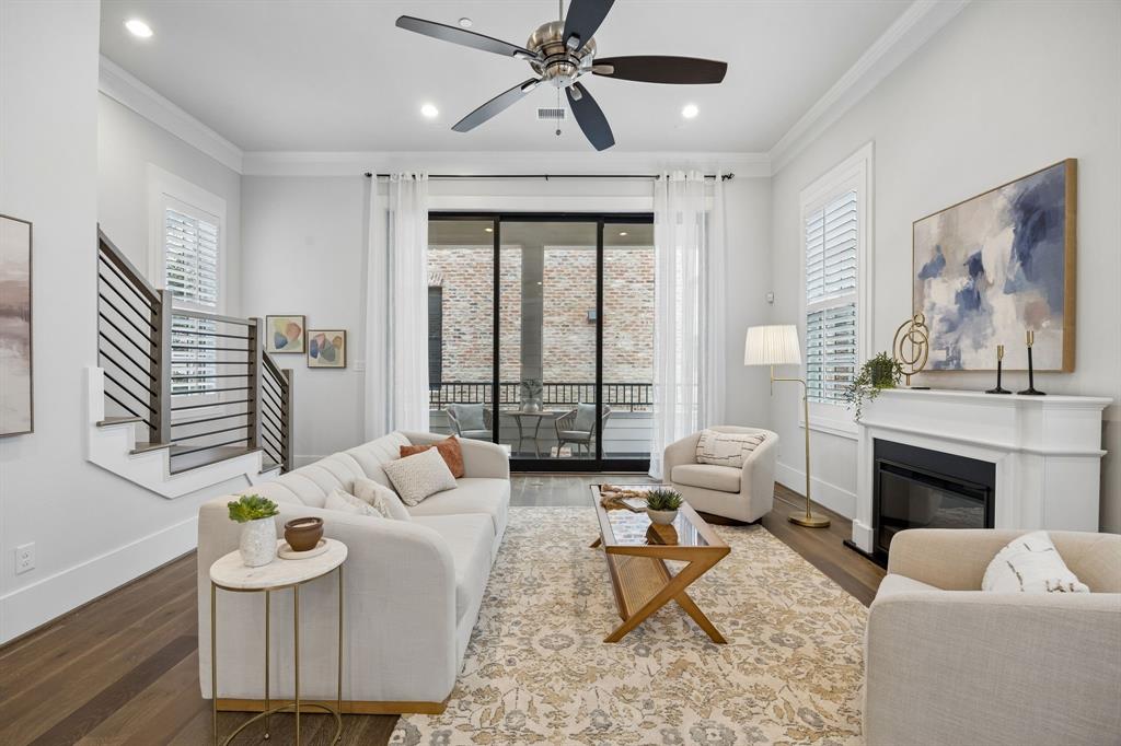 Addison Grove Add - Residential