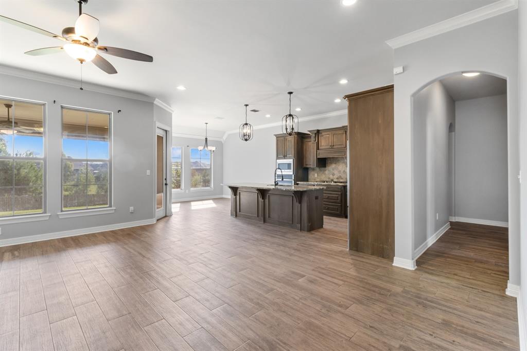 2596 Southcrest Drive