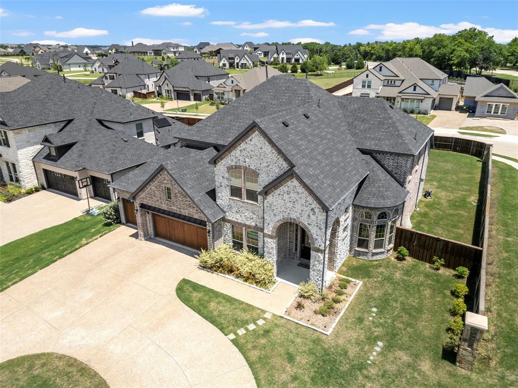 1814 Diamond Court