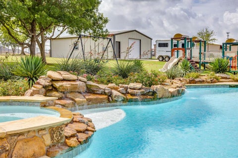 Photo of 13516 Haslet Court, Haslet, TX 76052 (MLS # 21346428)
