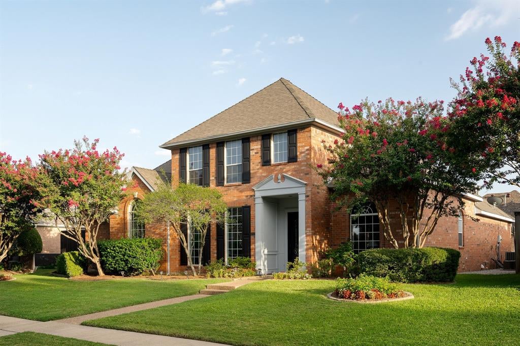 2412 Trophy Drive