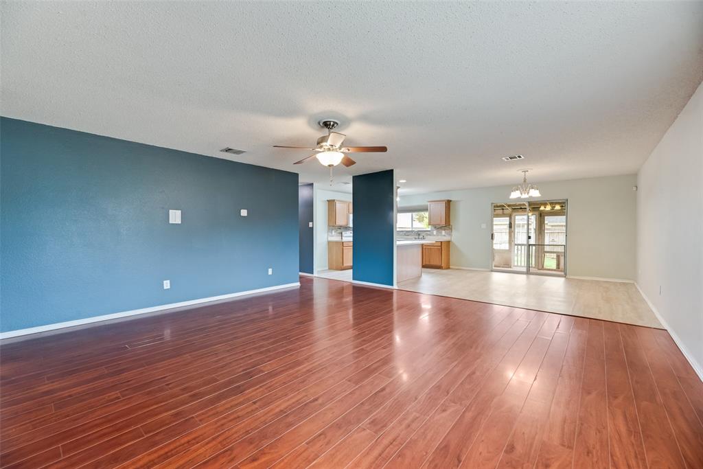 211 Blue Roan Drive