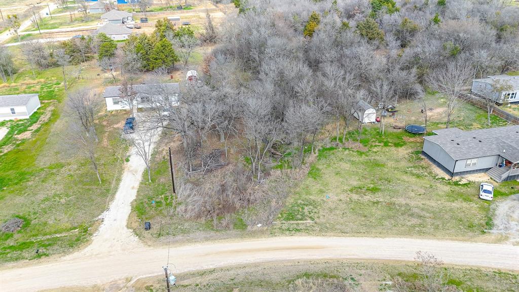 Mattie Caston Shores II - Land