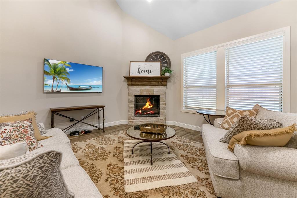 Highland Park Bay - Residential