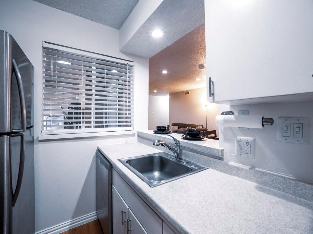 Arrangement Condo - Residential