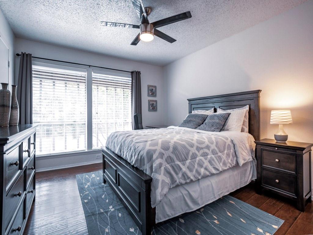 Arrangement Condo - Residential