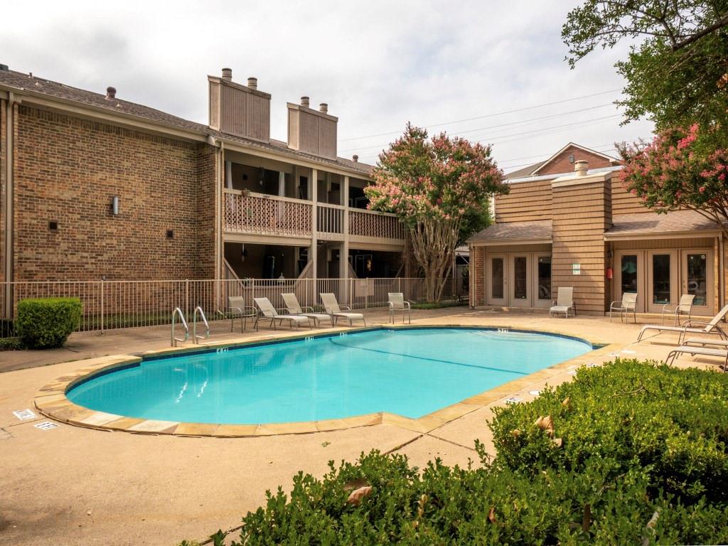 5132 Amesbury Drive 205