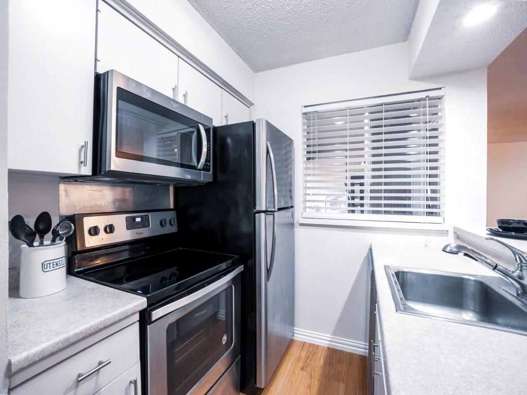 Arrangement Condo - Residential