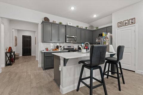 Tiny photo for 1505 Hermes Lane, Lancaster, TX 75134 (MLS # 21396791)