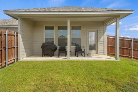 Tiny photo for 1505 Hermes Lane, Lancaster, TX 75134 (MLS # 21396791)