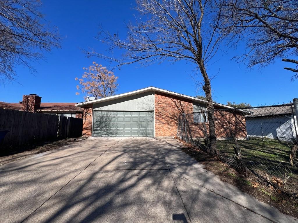 Woods 11 - Residential