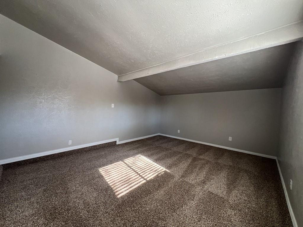 Woods 11 - Residential