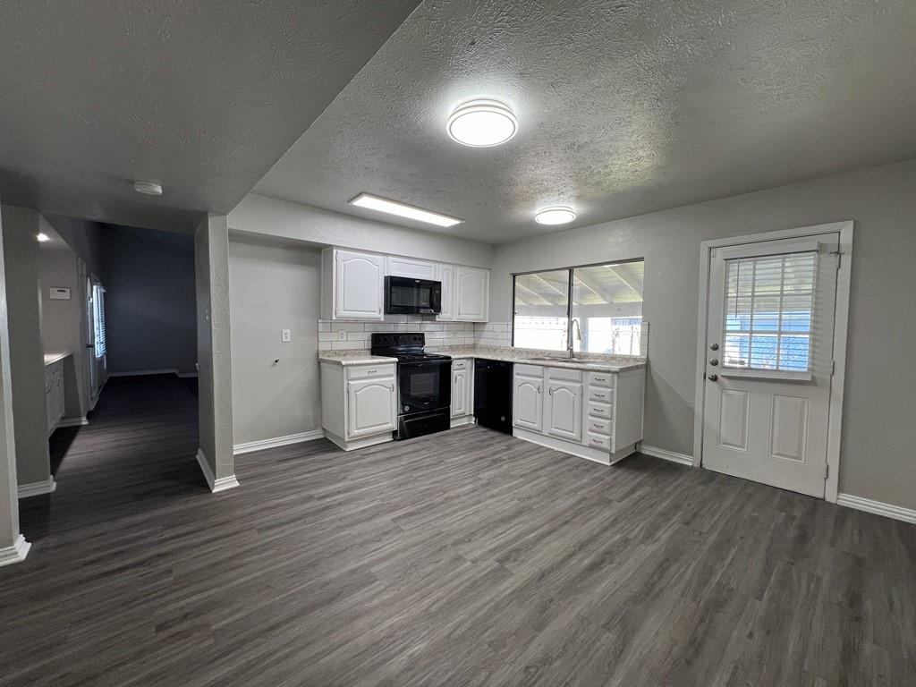 Woods 11 - Residential