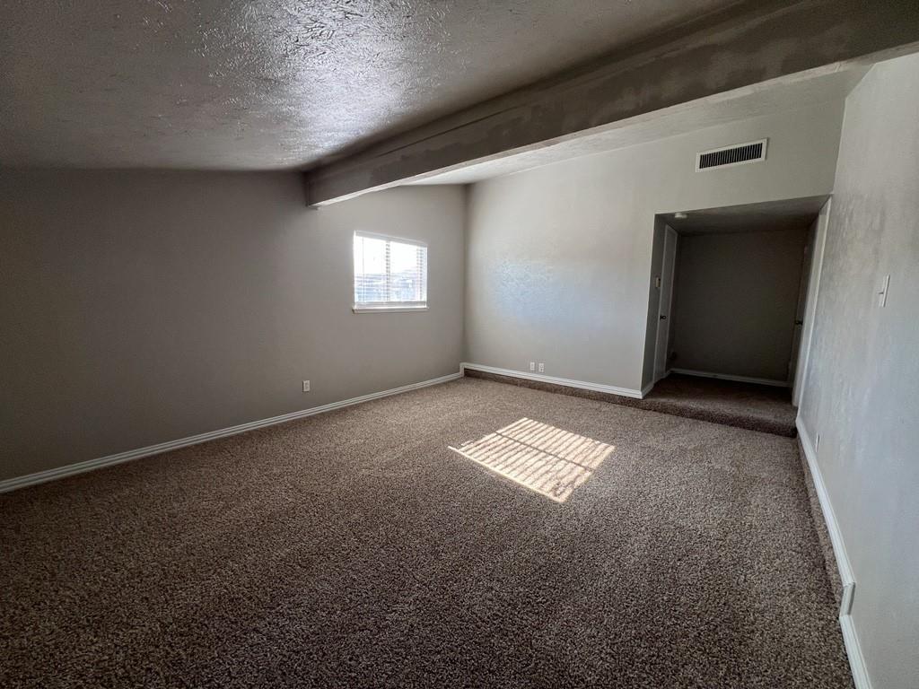 Woods 11 - Residential