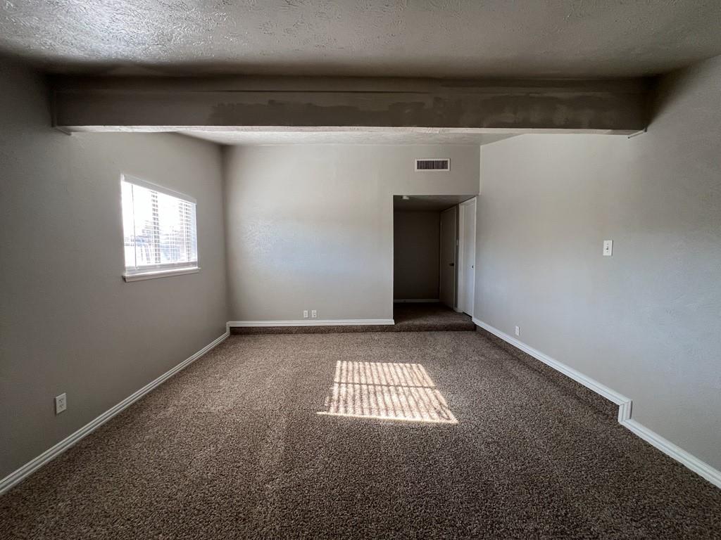 Woods 11 - Residential