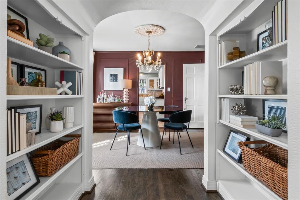 Wilshire Heights - Residential