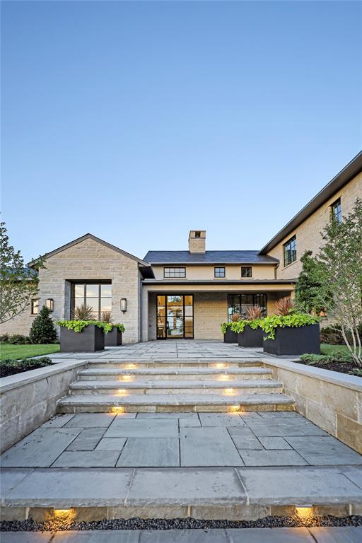 2644 Magnolia Circle