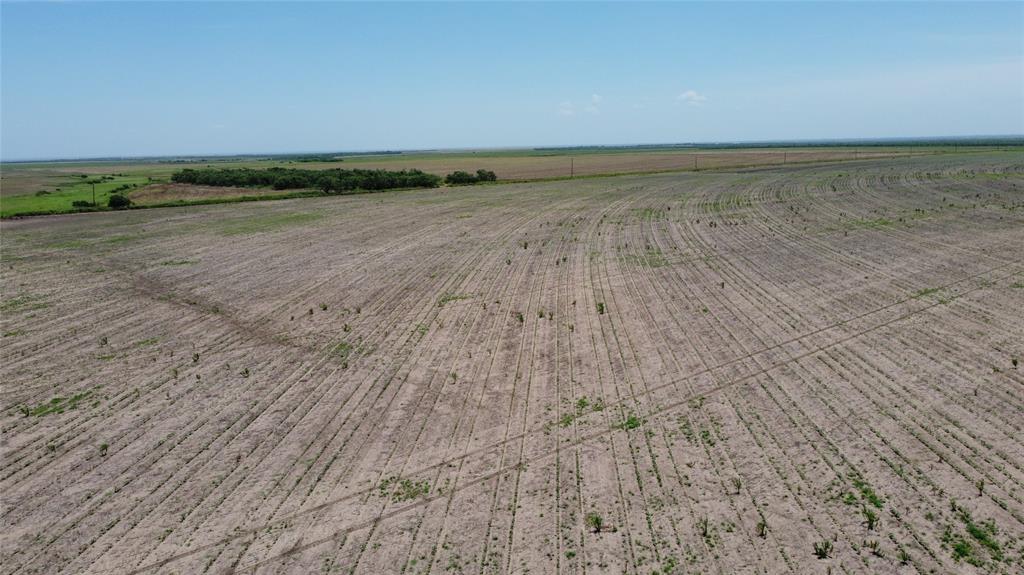 462 +/- AC TBD FM 2125